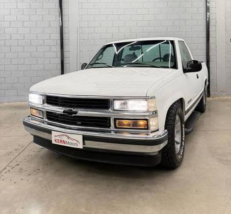 CHEVROLET SILVERADO 4.1 4X2 CS 18V DIESEL 2P MANUAL CHEVROLET SILVERADO 4.1 4X2 CS 18V DIESEL 2P MANUAL